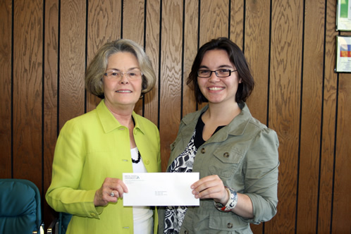 Jessi Malatesta, Jack Winton Gunn Award recipient and Provost and Vice President for Academic Affairs Dr. Ann Lotven,